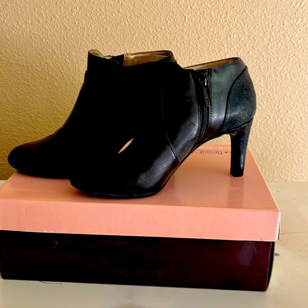 Black Bandolino Booties